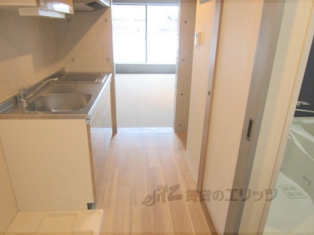 その他部屋・スペース　廊下