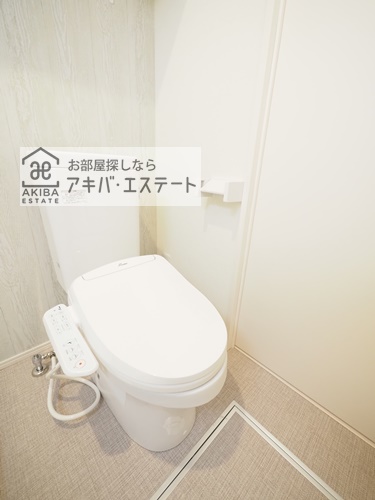 トイレ　同一仕様写真