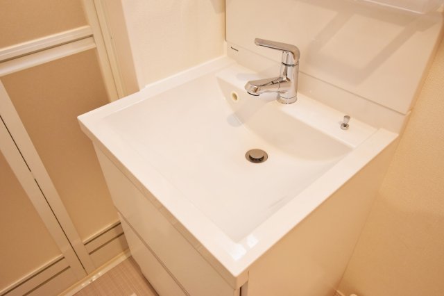 洗面設備　同一仕様写真