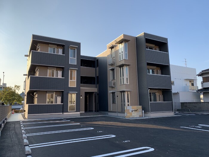 建物外観　Nスタイルホームにお任せください♪