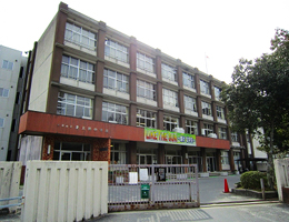 中学校　大津市立北大路中学校（中学校）まで1315m