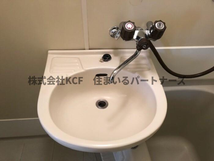 洗面設備　スペースが確保できる洗面所です