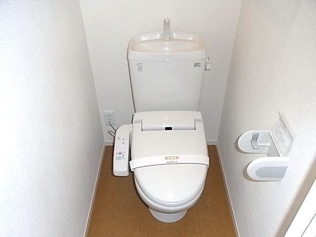 トイレ　★ウォシュレット★