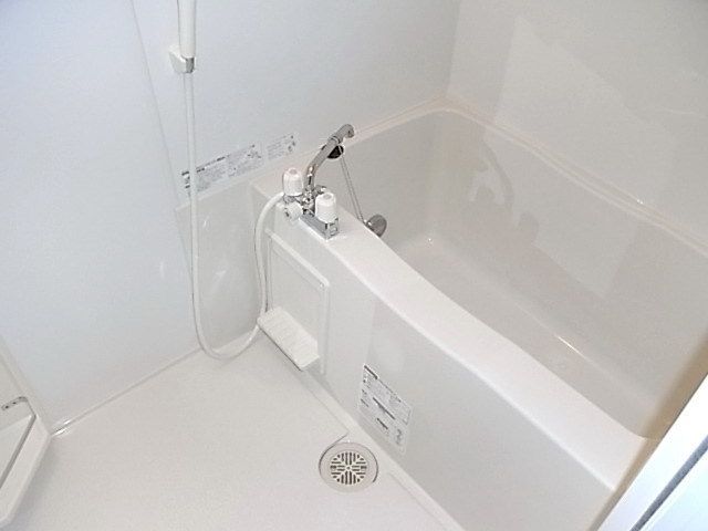 バス・シャワールーム　★追い焚き機能、浴室乾燥機完備★