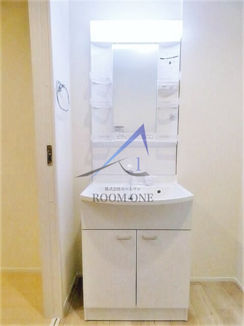 洗面設備　洗面台です。