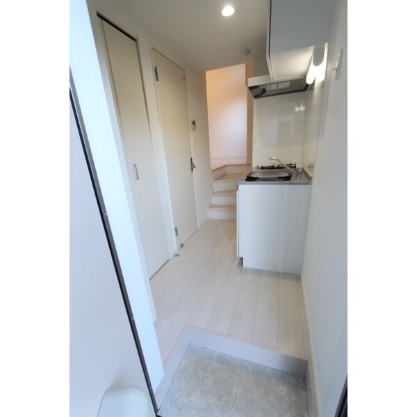 玄関　※同じシリーズの室内写真