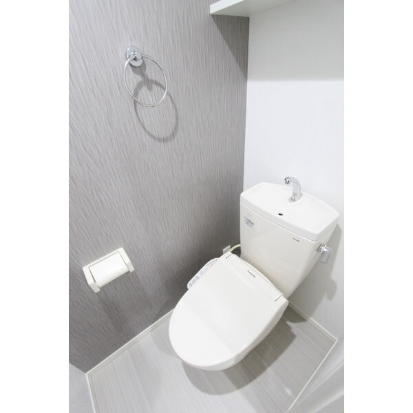 トイレ　※同じシリーズの室内写真