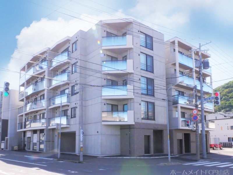 建物外観　建物写真