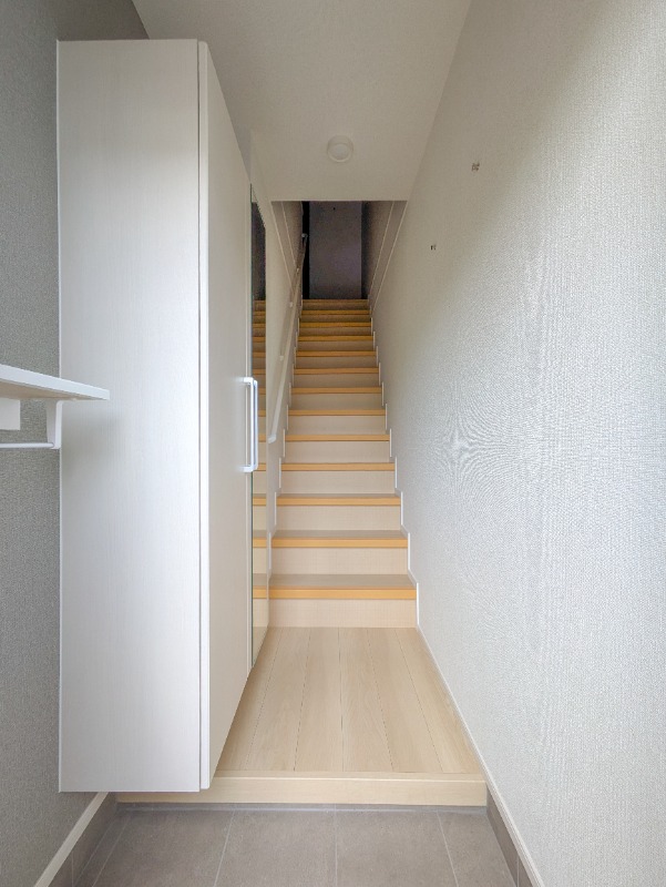 玄関　図面と現状に相違がある場合には現状を優先