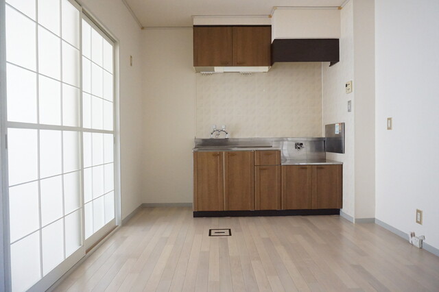 キッチン　ダイニングキッチン６帖