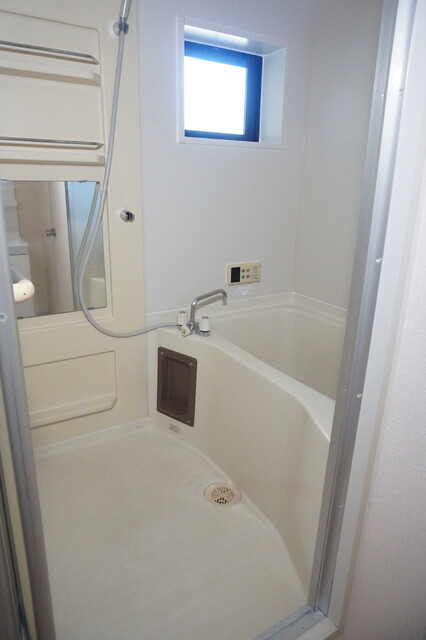 バス・シャワールーム　追焚付きバスルーム