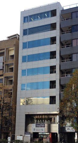 ホームセンター　ソメヤ家具新宿店（ソメイユ東京）（ホームセンター）まで560m