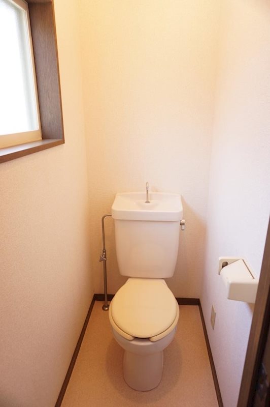 トイレ　トイレ