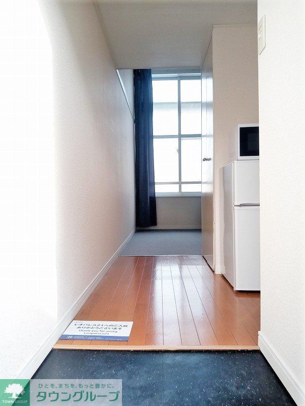 居室・リビング　1Fはフローリング、2Fは絨毯になります。