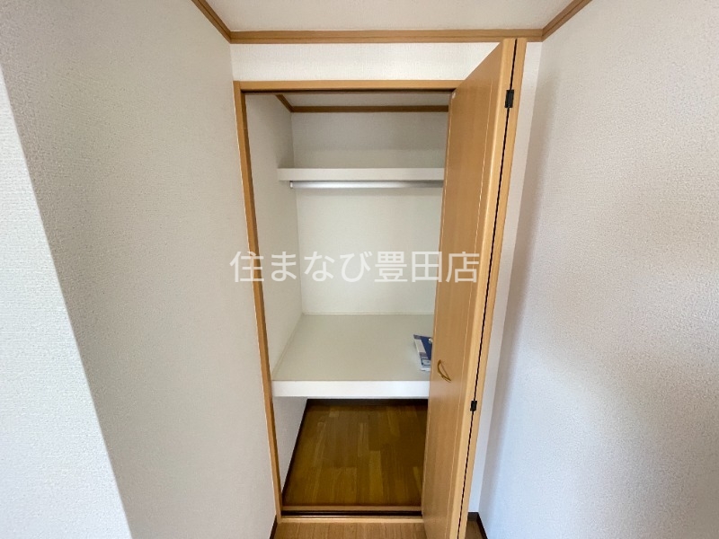 収納　同型別部屋写真