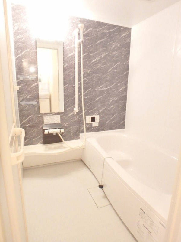 バス・シャワールーム　図面と現状に相違がある場合には現状を優先