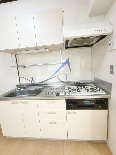 キッチン　キッチンです。