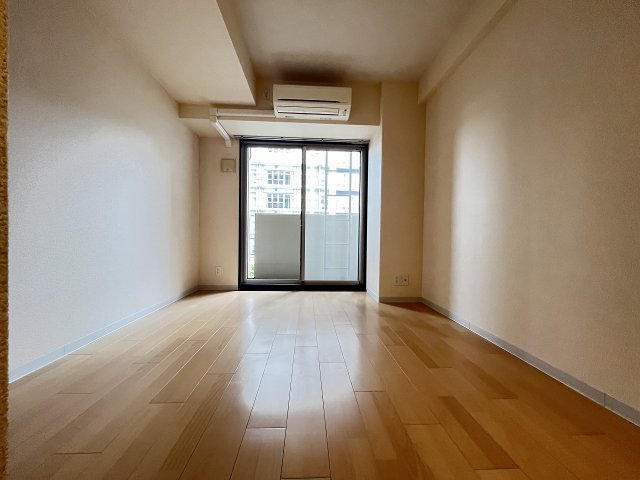 その他部屋・スペース　落ち着いて過ごせるお部屋なので、寝室にいかがでしょうか