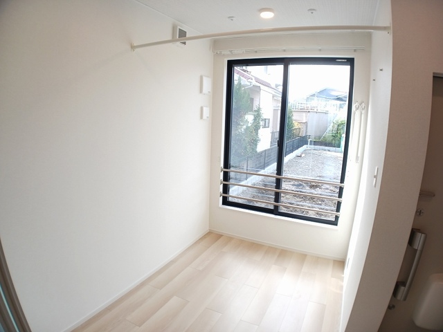 バルコニー　サンルーム