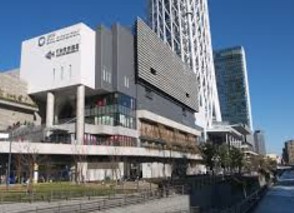 ショッピングセンター　ユニクロ東京ソラマチ店（ショッピングセンター）まで363m