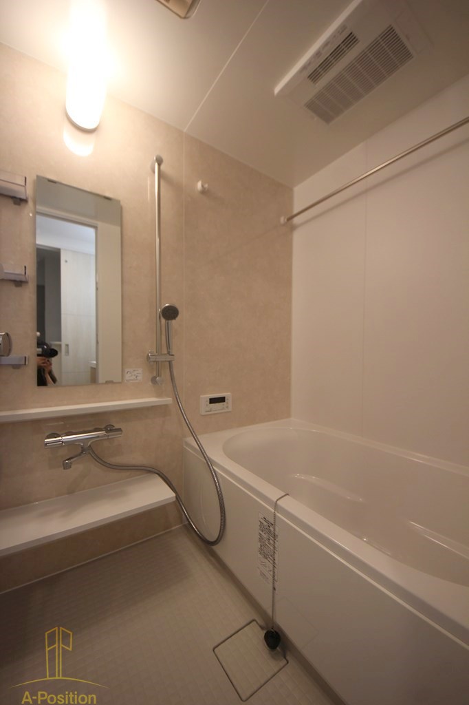 バス・シャワールーム　Arome梅田