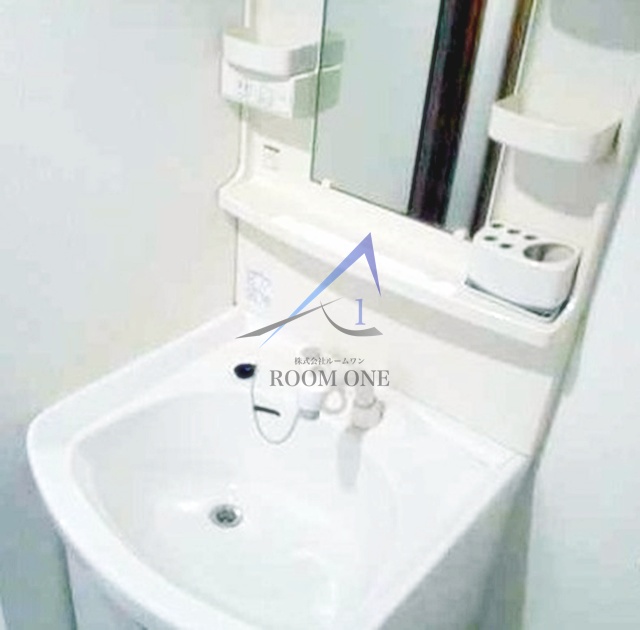 洗面設備　洗面台です。