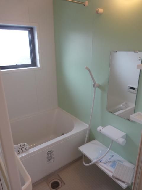 バス・シャワールーム　☆三井ホーム施工　メゾネットタイプ1ＬＤＫ☆