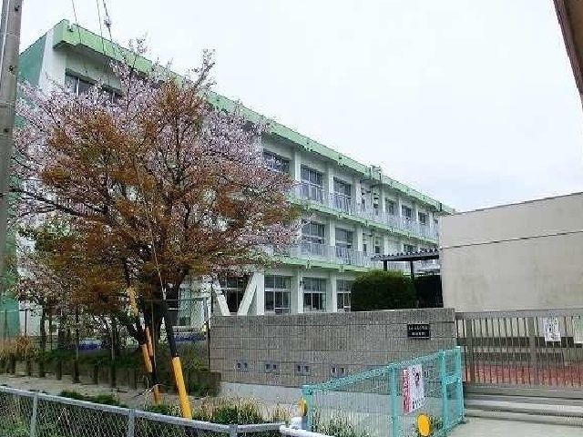 小学校　甚目寺南小学校（小学校）まで800m