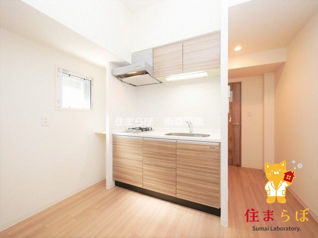 キッチン　「ただの部屋探しじゃない。“あなたの暮らし”探しです。」