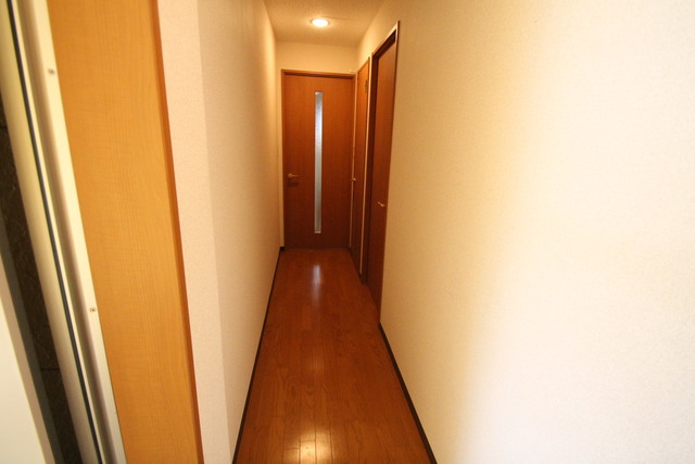 その他　玄関～室内！