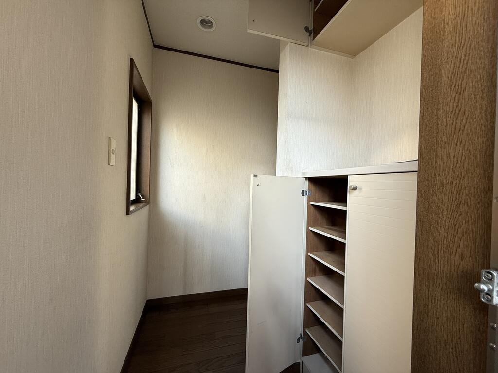 その他設備　シューズボックス