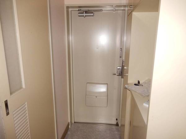 玄関　ビレッジハウスの同一物件・同一タイプの間取りの写真です
