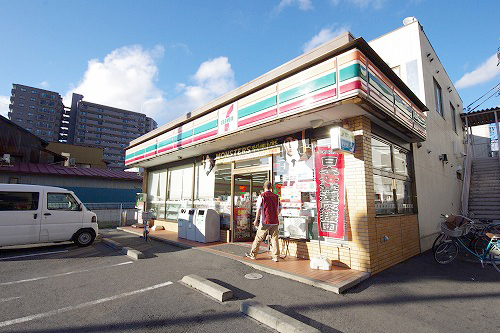 コンビニ　セブンイレブン　宇都宮小幡店（コンビニ）まで601m