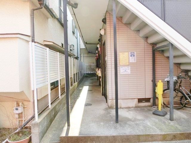エントランス　部屋探しは株式会社　タウンハウジング　までお気軽にお問合せ…