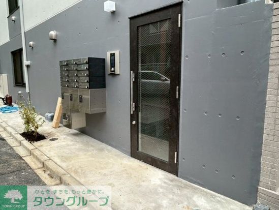 エントランス　エントランス