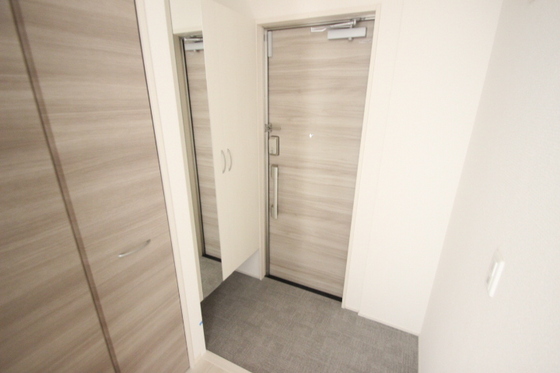 玄関　別号室のお写真です。