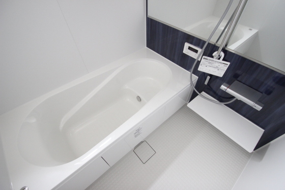 バス・シャワールーム　別号室のお写真です。