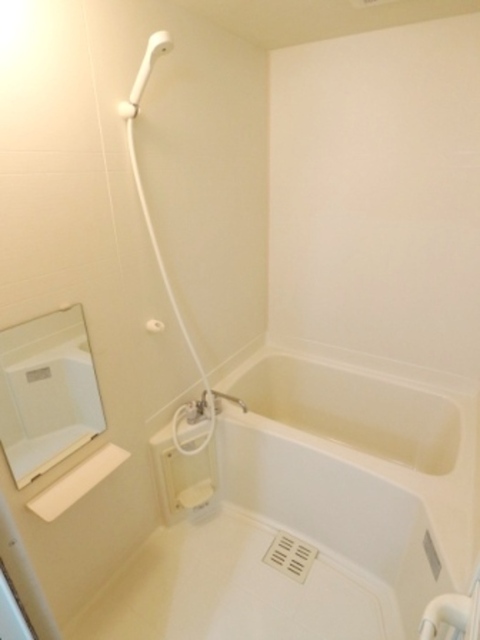 バス・シャワールーム　バスルーム