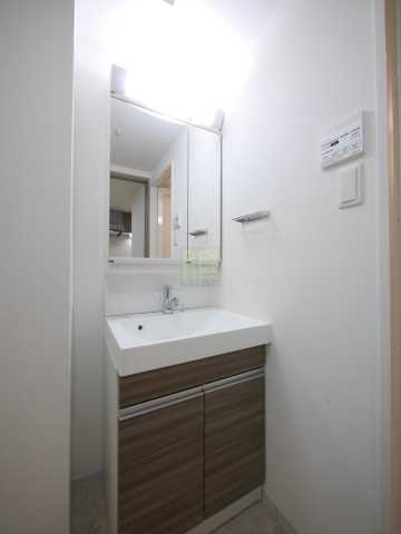 洗面設備　別部屋参考写真