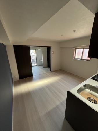 居室・リビング　2面採光のLDK♪