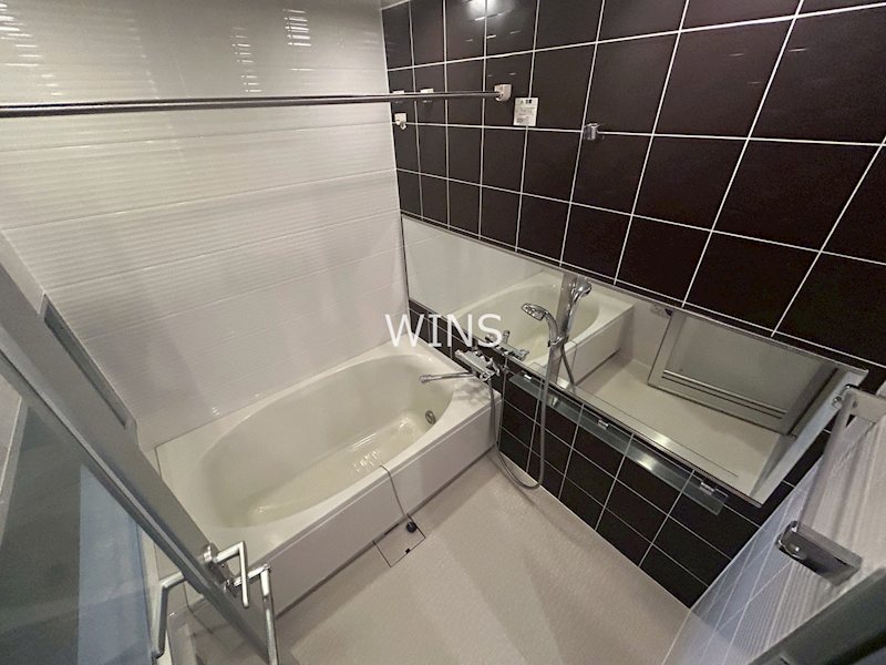 バス・シャワールーム　別部屋参考写真です