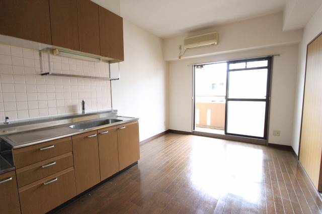 その他設備　エアコンもついてます