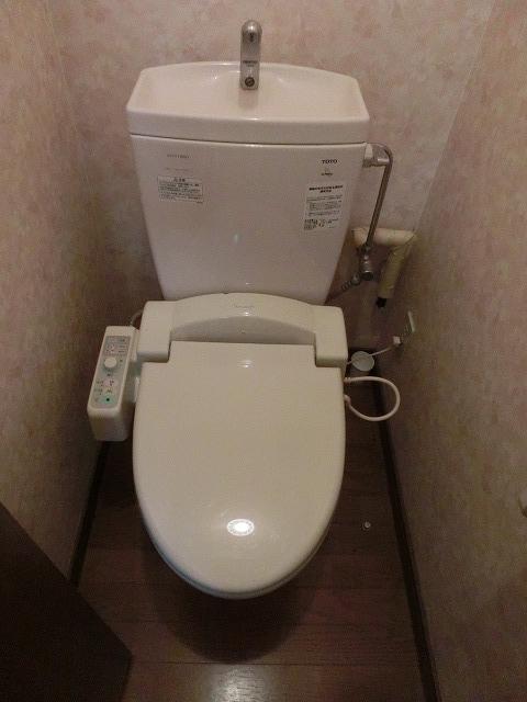 トイレ　トイレ