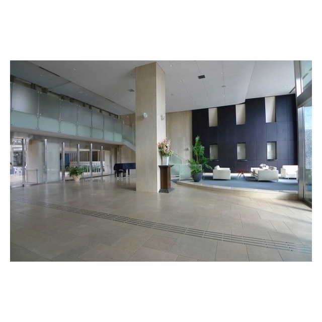 ロビー　共用ロビー