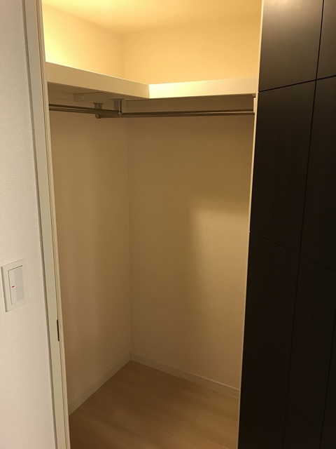 収納　ウォークインクローゼット