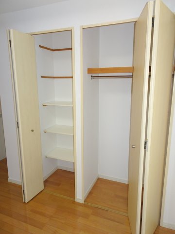 収納　ドゥーエ横浜駅前