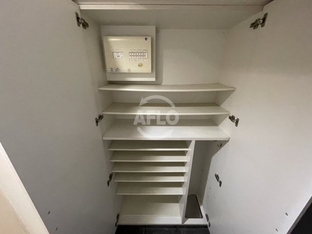 収納　南堀江アパートメントシエロ　シューズボックス