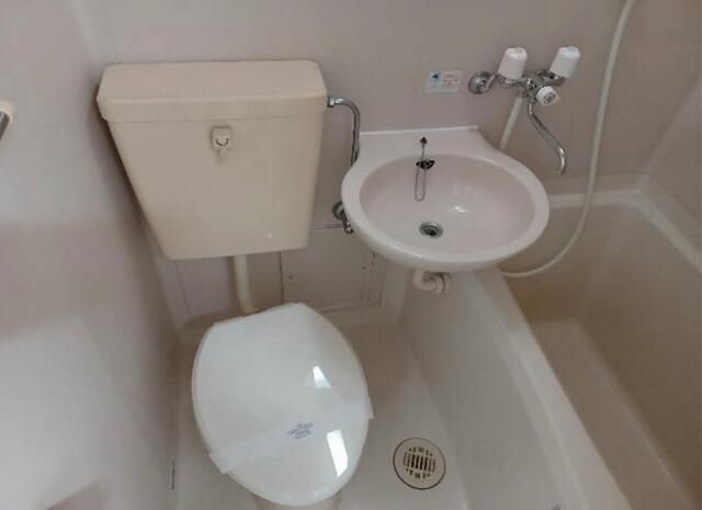 トイレ　他号室の御写真です。参考写真