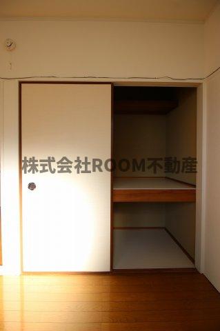 収納　たっぷりとした収納スペースです