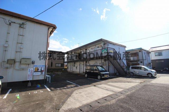 建物外観　落ち着いた雰囲気の外観です